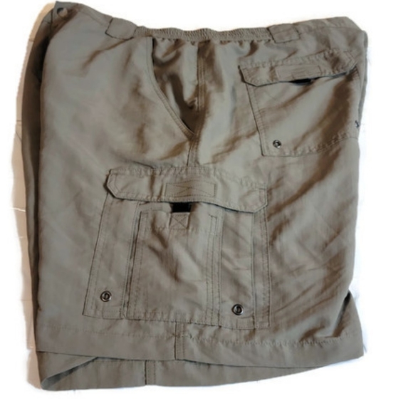 Bass Pro Shops Shorts Bass Pro Shop Tan Performance Fishing Shorts 44